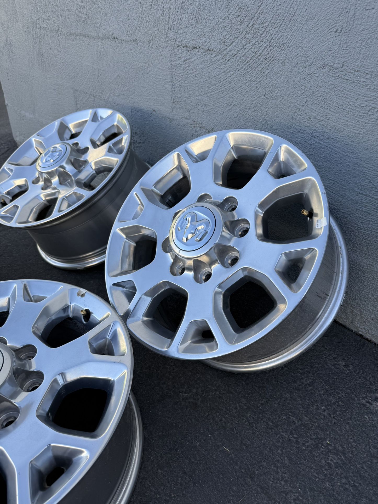 2024 Dogde Ram 2500 Wheels 18”