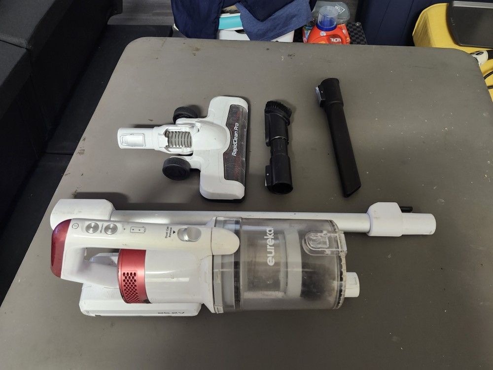 Battery Powered Vacuum