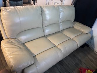 2 recliner sofas