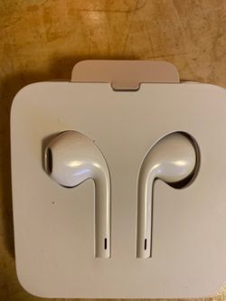 Apple headphone