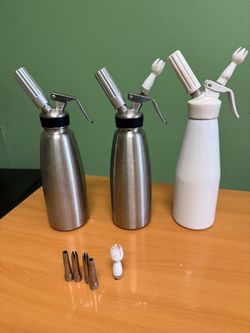 Chef master Stainless Steel Whipped Cream Dispenser 1 liter