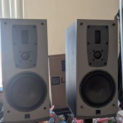 Dali Ikon 2's