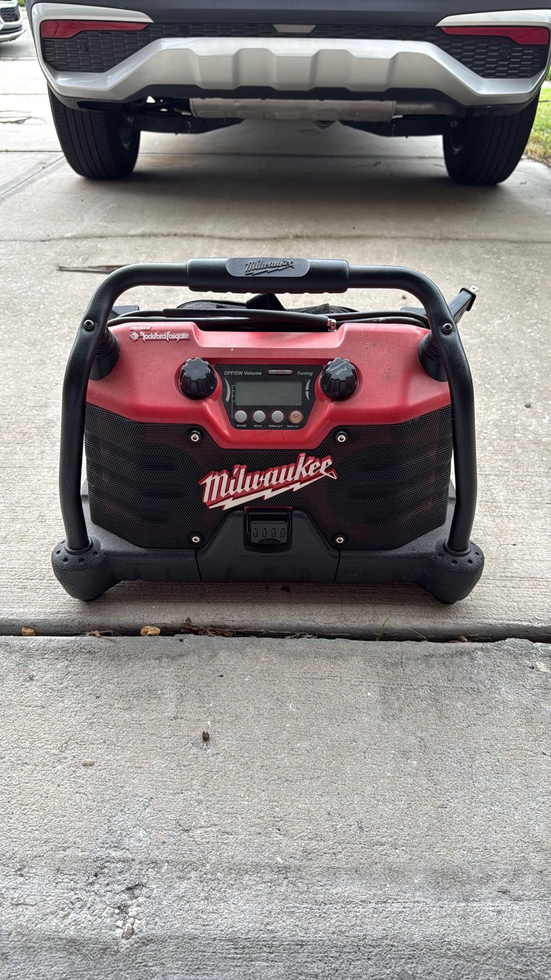 Milwaukee Job site Speaker