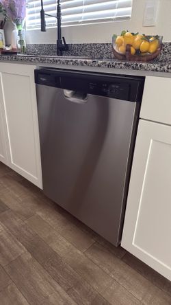 Whirlpool dish washer brand new