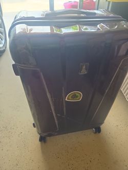 Travelpro Hard Shell Spinner Luggage