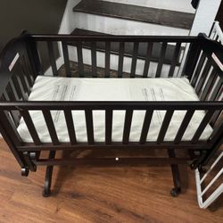 Rocking Baby Crib