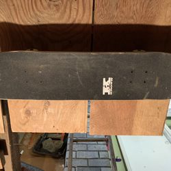 Skateboard good condition small wheel