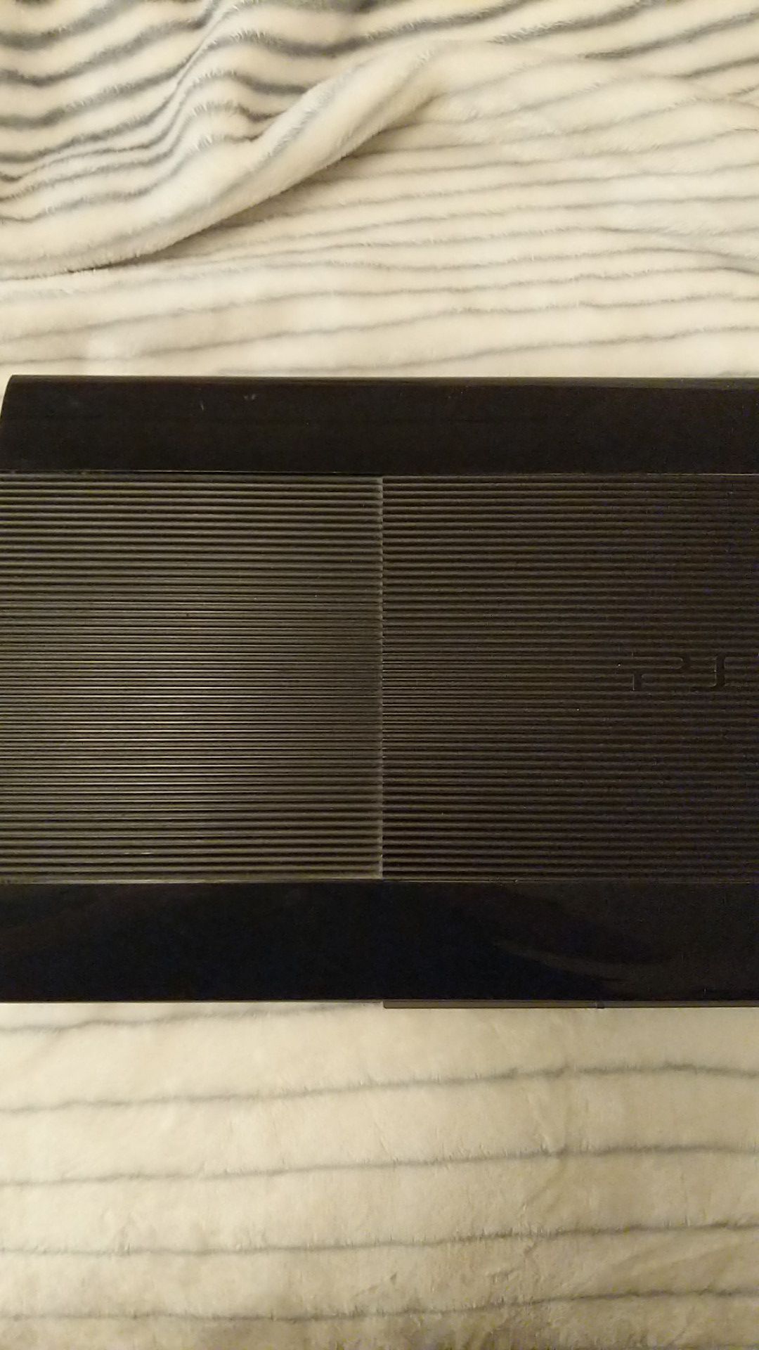 Broken PS3 w/o controller | Selling for parts