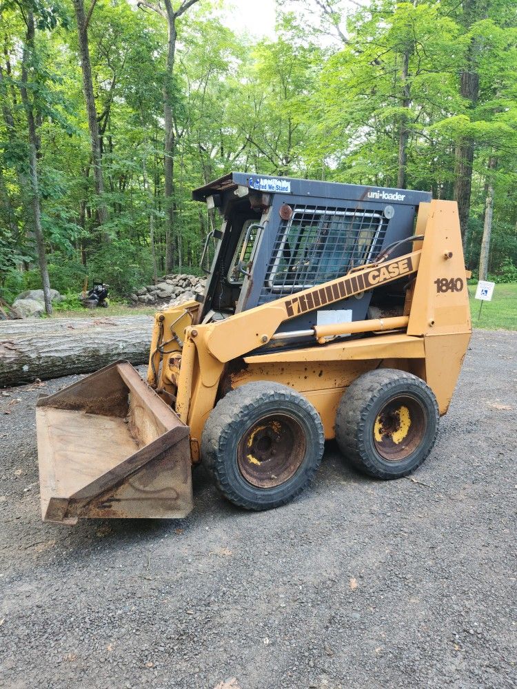 Case 1840 Skid Steer