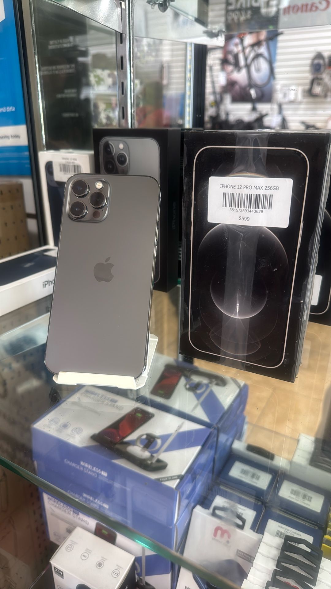 iPhone 12 Pro Max 256gb/ Unlocked/ Payment Available/ Warranty