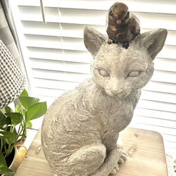 Rare Outdoor Garden Cat Bird Statue Decor