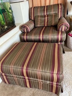 Oversized chair with leg for sale