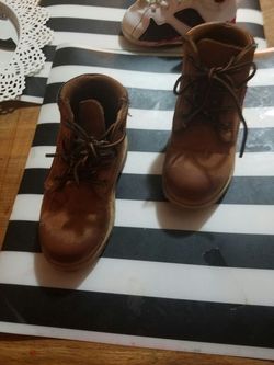 Toddler boots