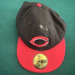 Cincinnati Reds 59FIFTY Fitted Hat Size 7 1/2 | Black Red Cap MLB New Era USED 