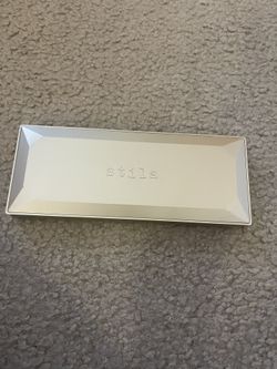 Stilla Eyeshadow Pallette 