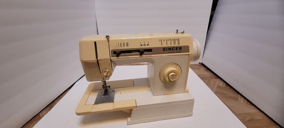 Singer Sewing Machine