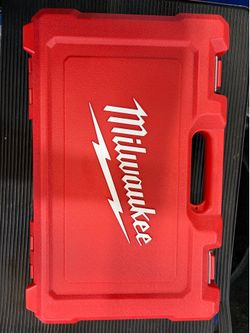 Milwaukee 3/8 impact socket set