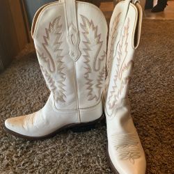 Old West White Point Toed Boots