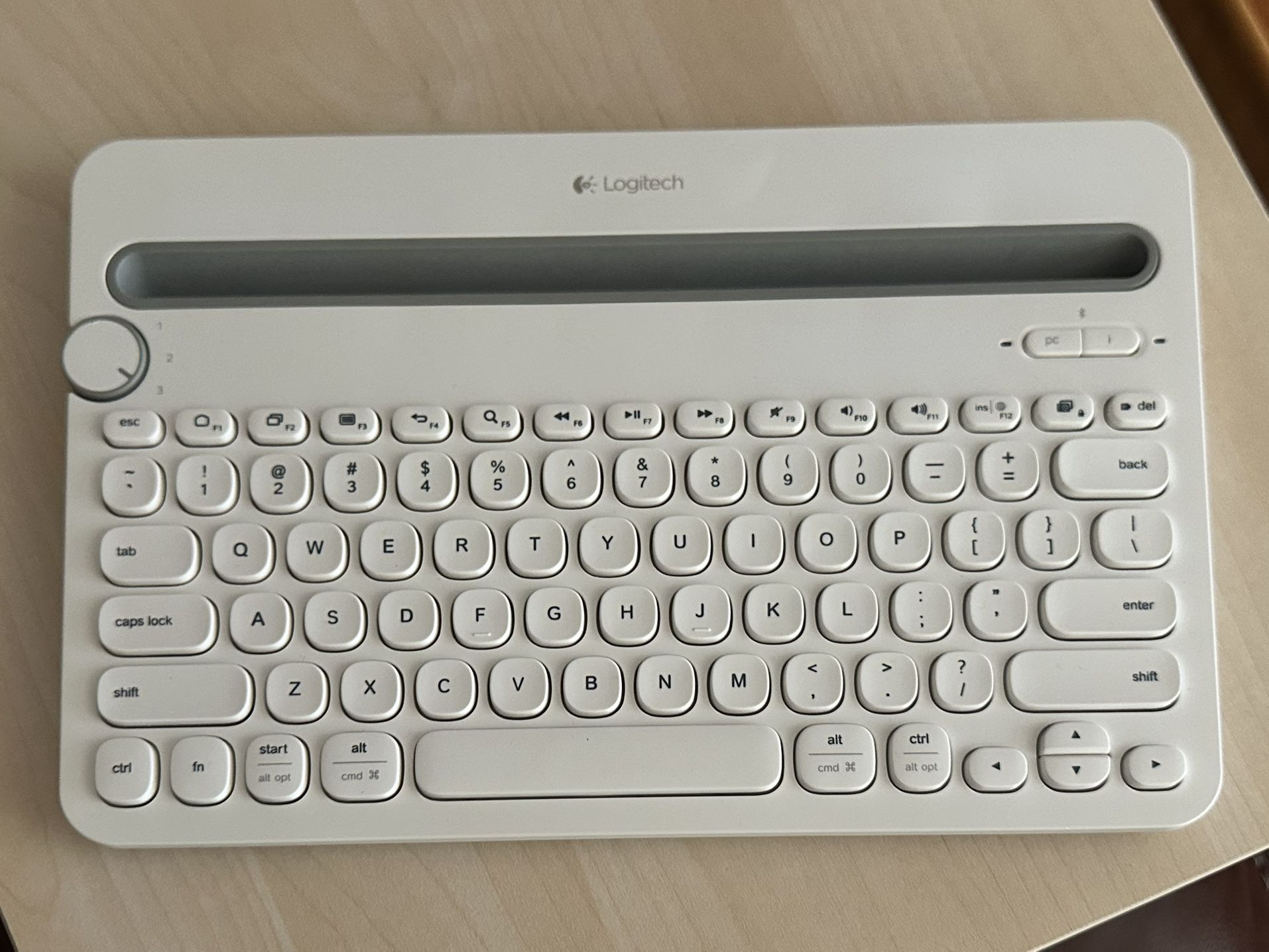Logitech Wireless Keyboard K480