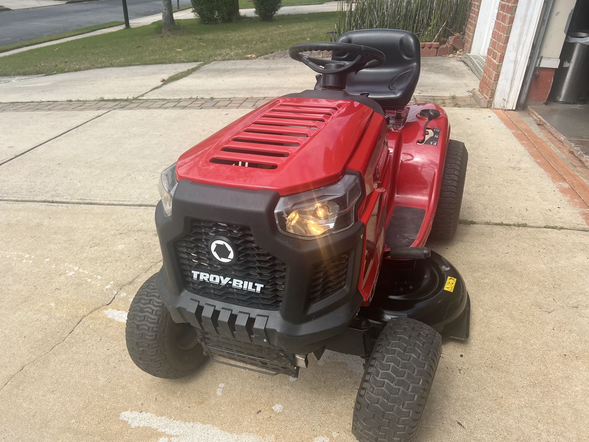 Troy Bilt 42”