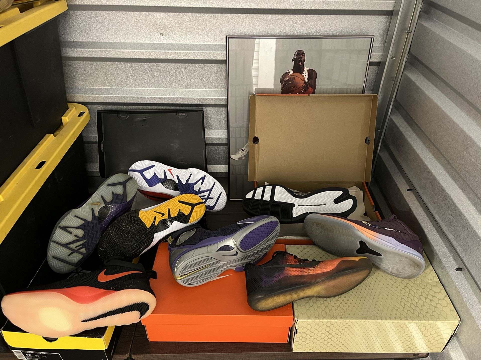Nike Zoom Kobe, Air Jordan, Suns Book KD