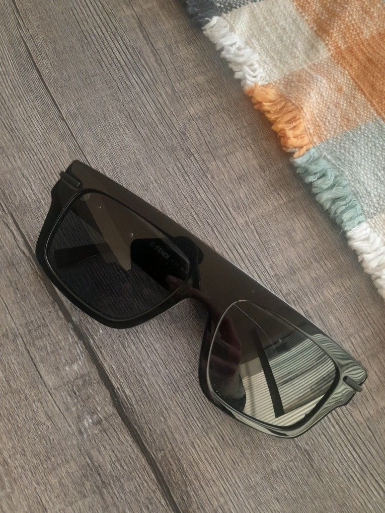 FENDI sunglasses Unisex