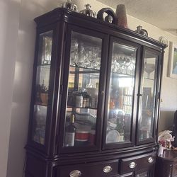 Display cabinet