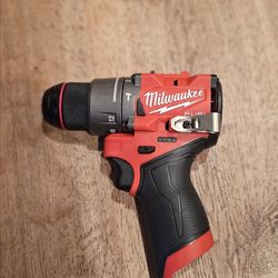 New Milwaukee M12 FUEL 12V Brushless 1/2 in. Hammer Drill (3404-20)