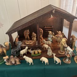 Vintage  24 Piece Nativity Set