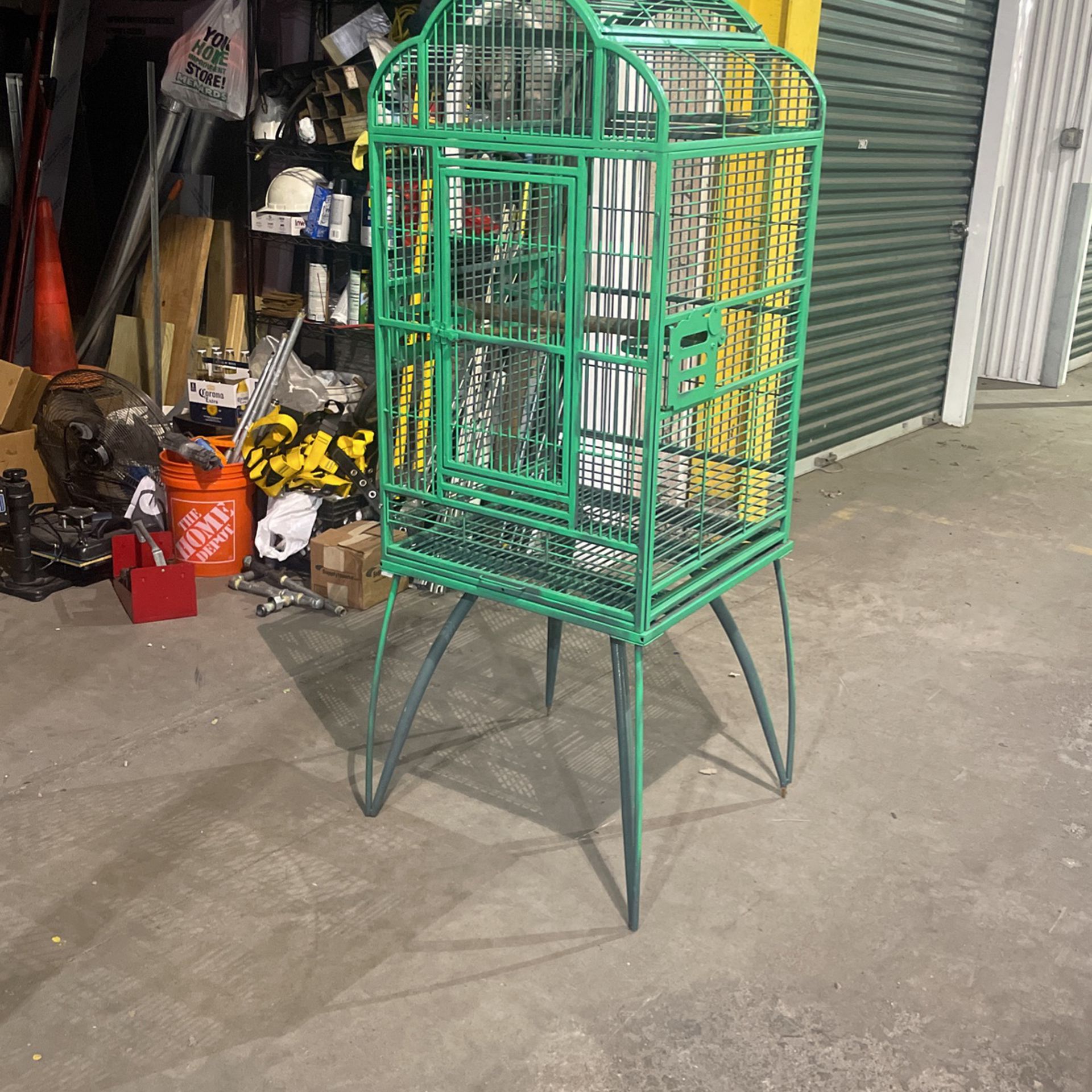 Bird Cage With Stand