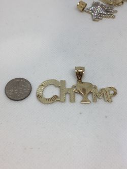 10 K Gold champ charm