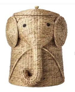 Elephant Natural Woven Wood Laundry Room Hamper Basket with Lid (16 in. W) NEW