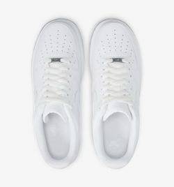 NIKE AIR FORCE I ‘07