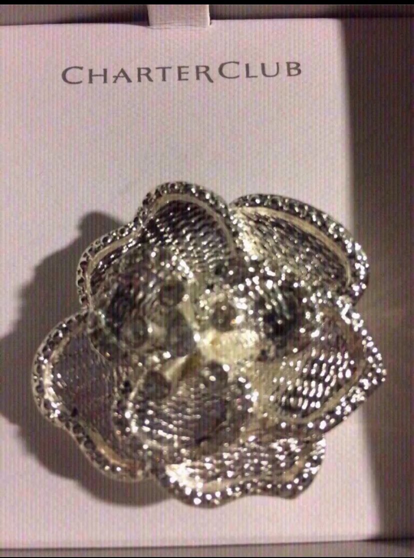 Charter club fashion pin
