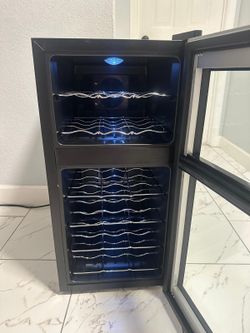 Avanti Dual Zone Wine Cooler – 18 Bottle Capacity