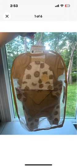 Duck Duck Baby Lion Print Gift Set