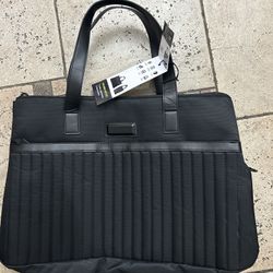 NWT Luxury Reaction Kenneth Cole quilted poly weekender large tote 