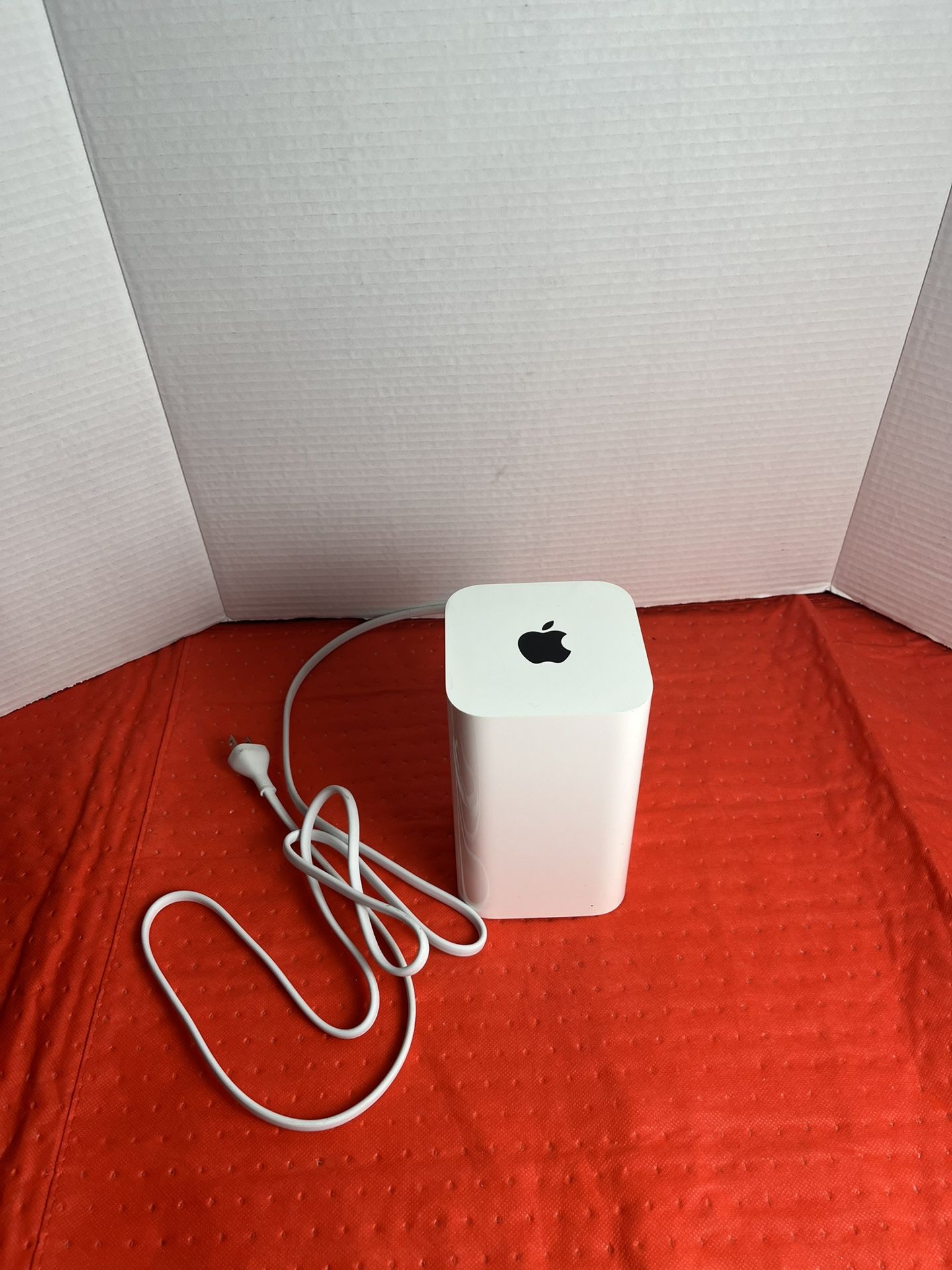 Apple AirPort Extreme 13000Mbps 3 Port Base Station Wireless AC Router -...