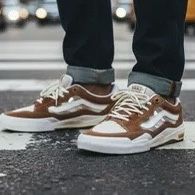 NEW Skate 2 Wayvee Men’s Sneaker, Brown/White, Size 10.5