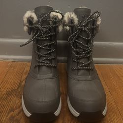 UGG Zaylee Leopard Snow Boots In Grey
