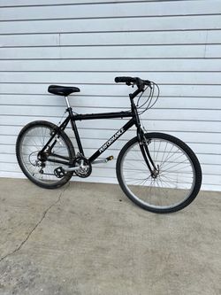 Performance Men’s Mountain Bike