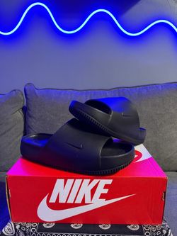 Nike Calm Slide