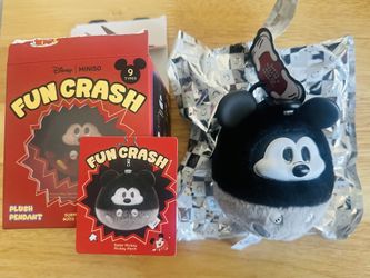 Miniso mickey keychain