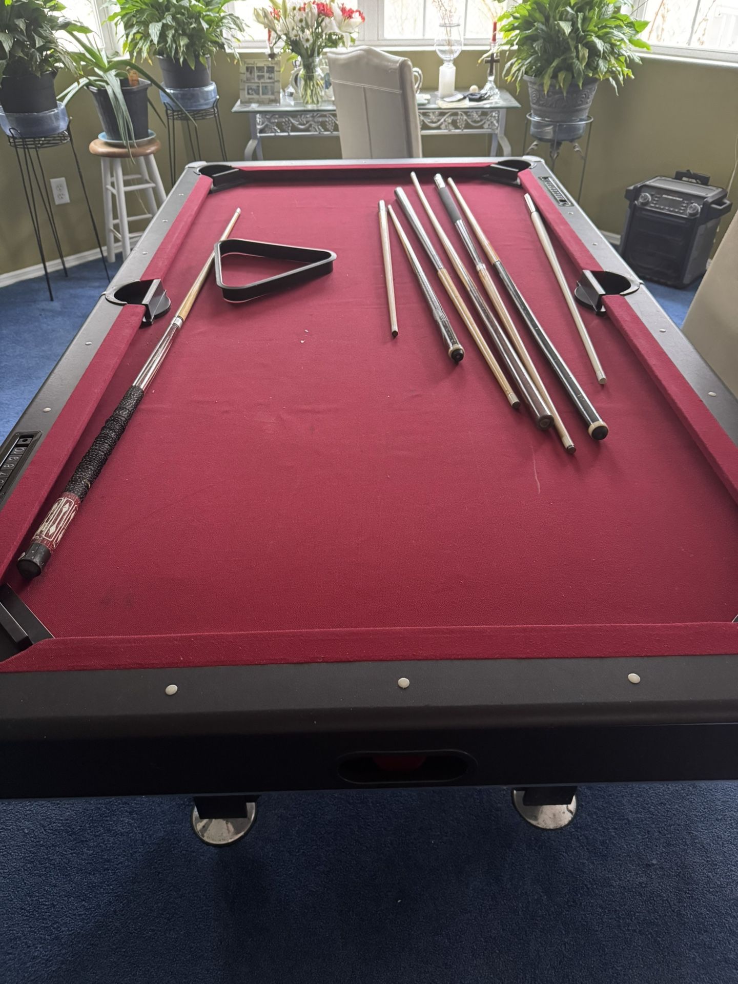 3 in 1 Includes pool, ping pong, and air hockey
