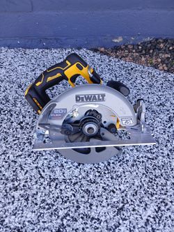 Circular Saw DeWalt Tool Only 