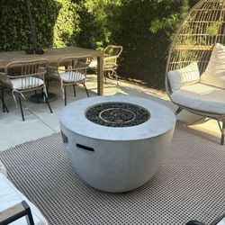 Nice Fire Pit !! 