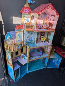 Princess Doll house