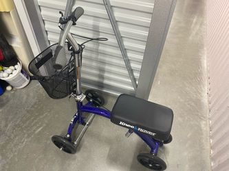 KneeRover Knee Scooter with Basket