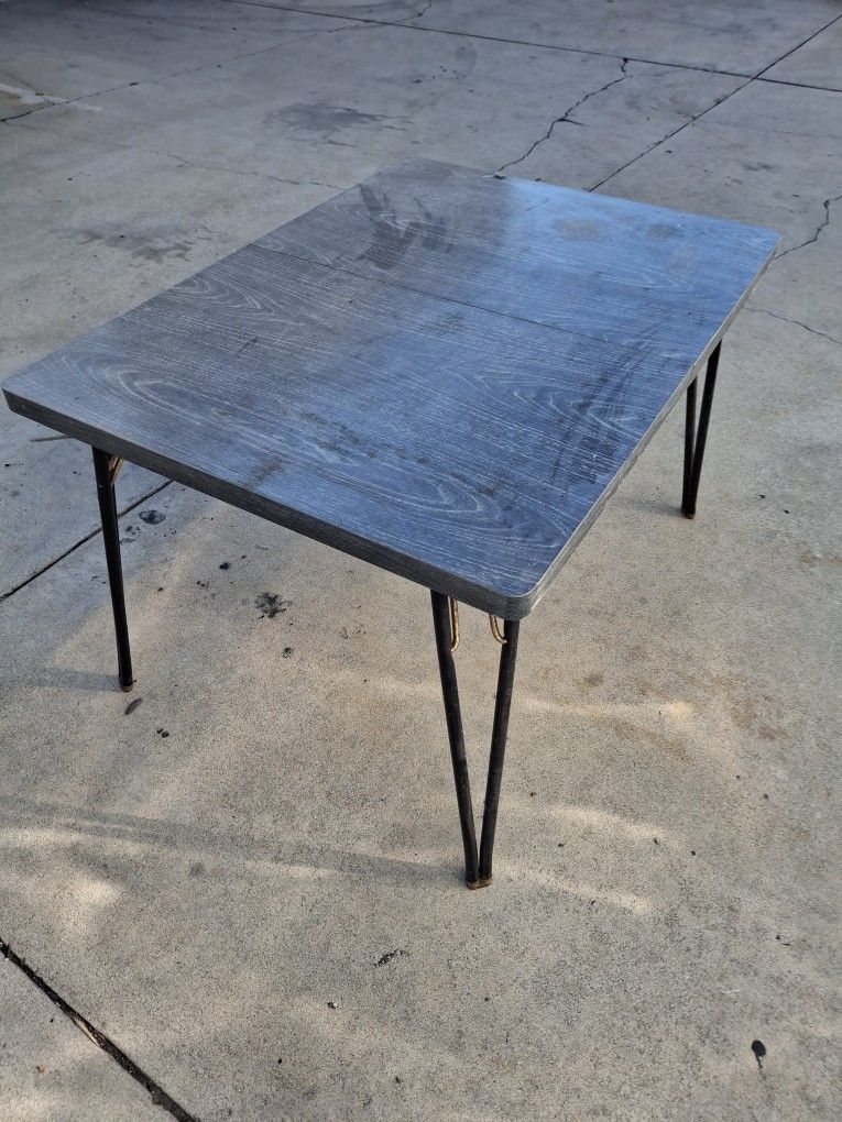 Antique Style Table With Leaf $75