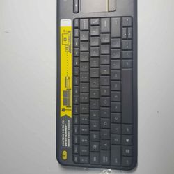 Logitech K400 Plus Keyboard for TV, PC, Laptop